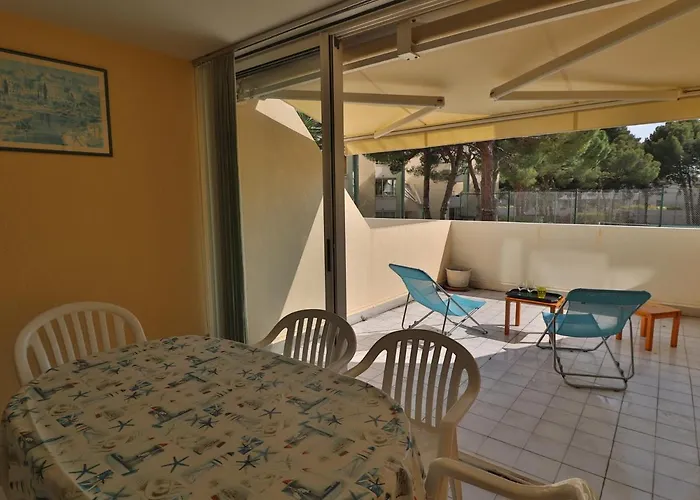 Spacieux T2 Cabine, Terrasse, Animaux Admis - Fr-1-472a-161 * Sète